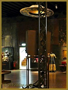 Lampe en soie Mariano Fortuny