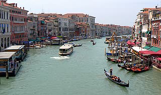 Le Grand Canal depuis le Pont du Rialto