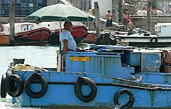 Bateau... Parasol !