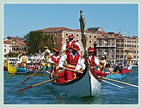 La Regate Historique de Venise 2009, la Regata Storica : Le bateau du Doge sur le bassin de Saint Marc