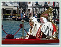 La Regate Historique de Venise 2009, la Regata Storica : Le bateau du Doge sur le bassin de Saint Marc