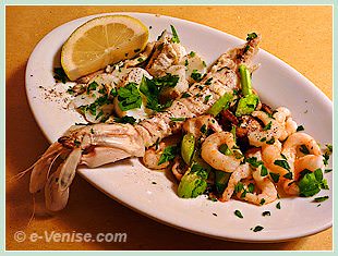 Ca' d'Oro Alla Vedova - Entrée avec les gamberi et une cigale de mer