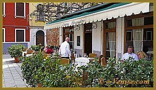 La Terrasse de l'Ostaria Boccadoro à Venise La Terrasse de l'Ostaria Boccadoro à Venise