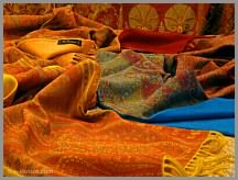 écharpes et Plaids en Cachemire au magasin Colorcasa à Venise