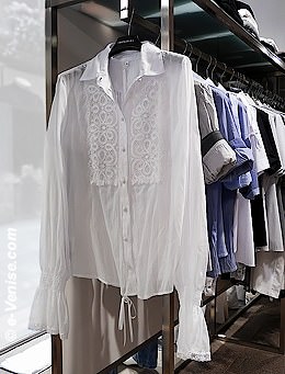 Chemisiers mode au rayon femmes