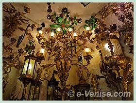 Les lanternes, lampadaires et fanaux en fer battu de Jonathan Ceolin à Venise