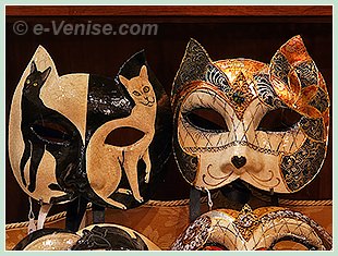 Les Masques de Carnaval artistiques de chez Schegge à Venise
