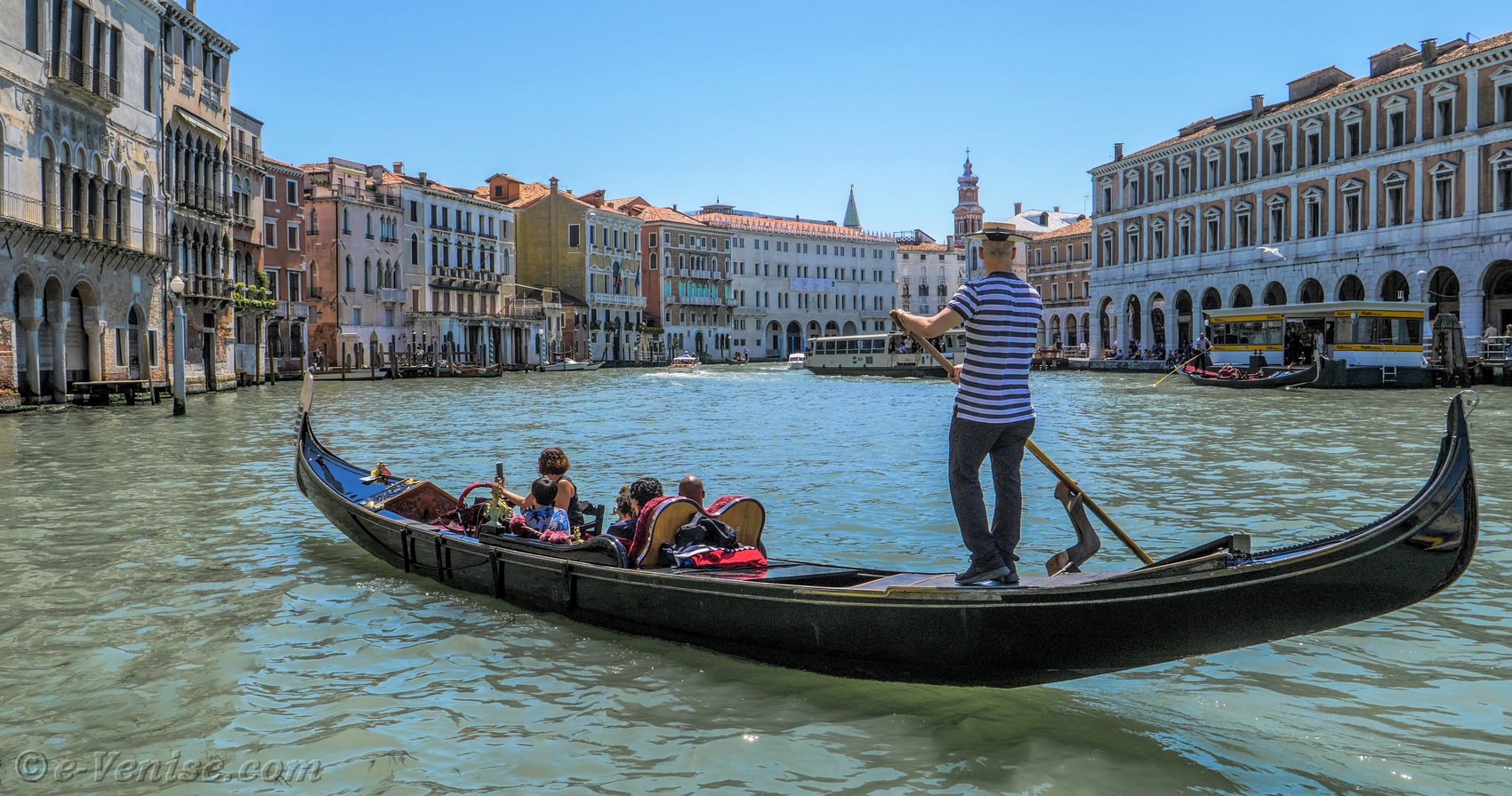 venise gondoles